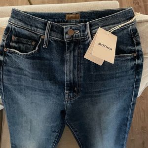 MOTHER jeans Super Cruiser, flare leg. Size 26. NWT ,never worn or washed.
